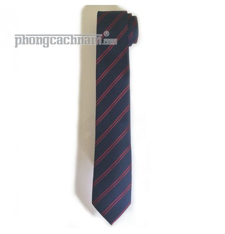 Cà vạt bản trung (7cm) - PhongCachNam "Trend Setter" màu xanh sậm sọc chéo Cà vạt bản trung (7cm) - PhongCachNam "Trend Setter" màu xanh sậm sọc chéo